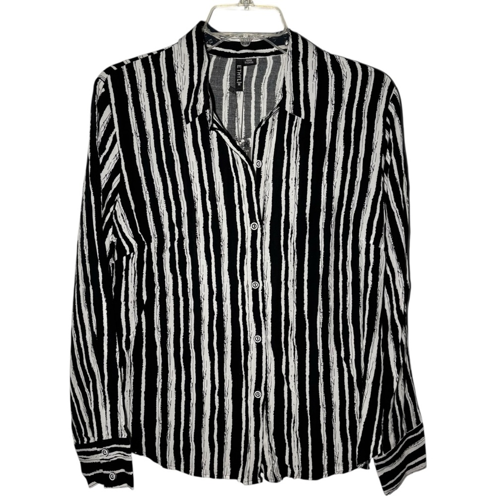 Ethyl‎ Black White Striped Button Front Blouse Size Medium Womens Long Sleeve